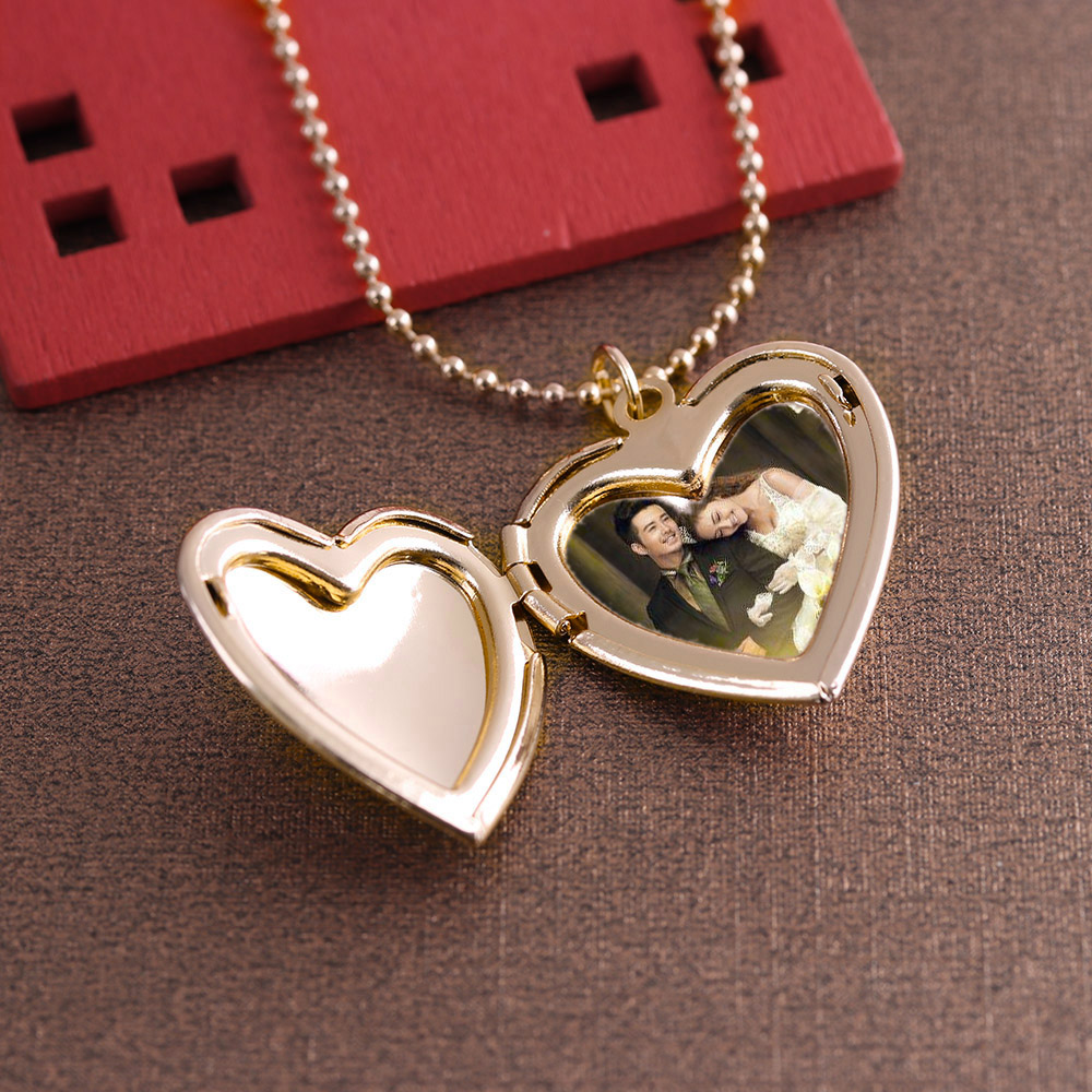 Heart Locket Necklace Photo - HOOH 1PC Herz Geformt Freund Foto