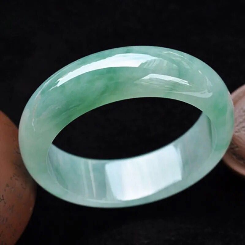Myanmar-Armband aus natürliche – Bracelets Bewertung und Preis