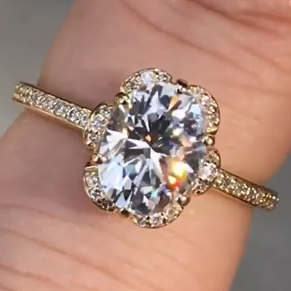 Benutzerdefinierter Ring aus m – Moissanite Engagement Ring 1 Carat Bewertung und Preis