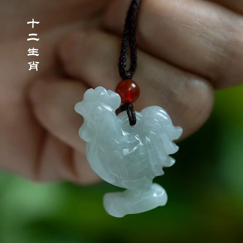 Natürliche Smaragd Chinesische – Necklaces Bewertung und Preis