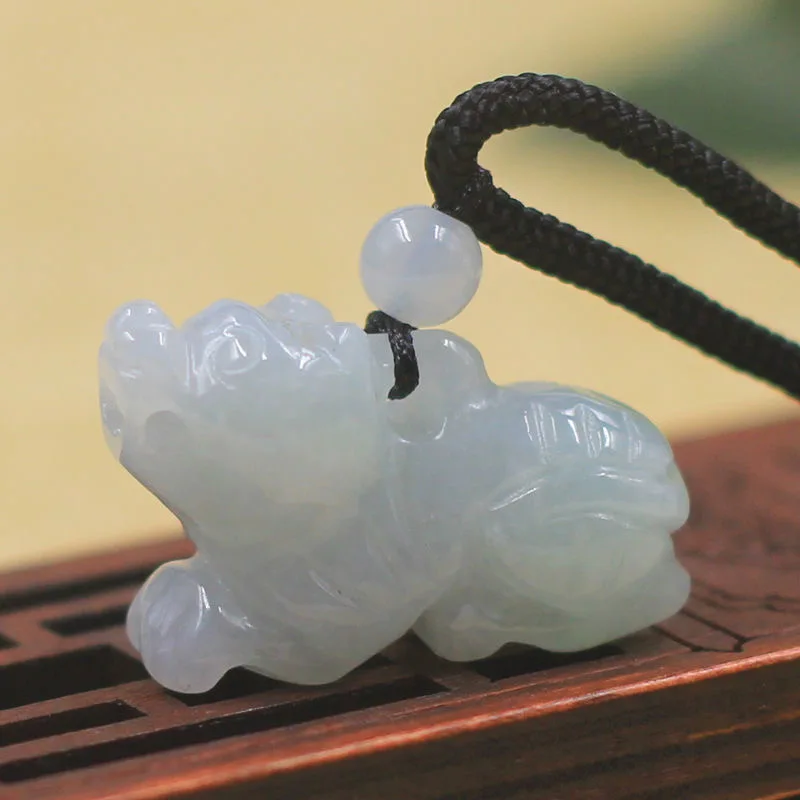 Natürliche Smaragd Chinesische – Necklaces Bewertung und Preis