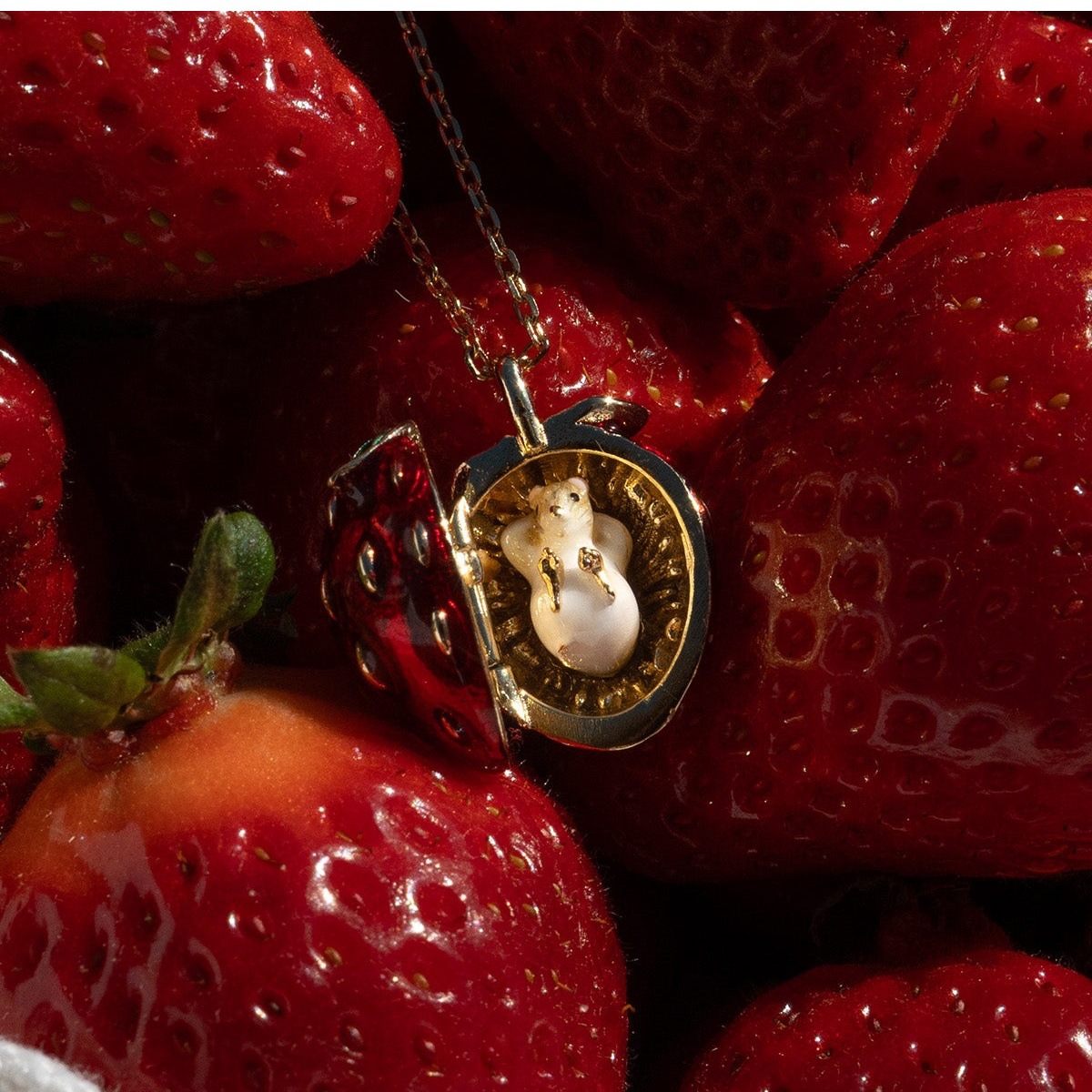 Neue Frucht-Osterei-Halskette  – Heart Locket Necklace Photo Bewertung und Preis